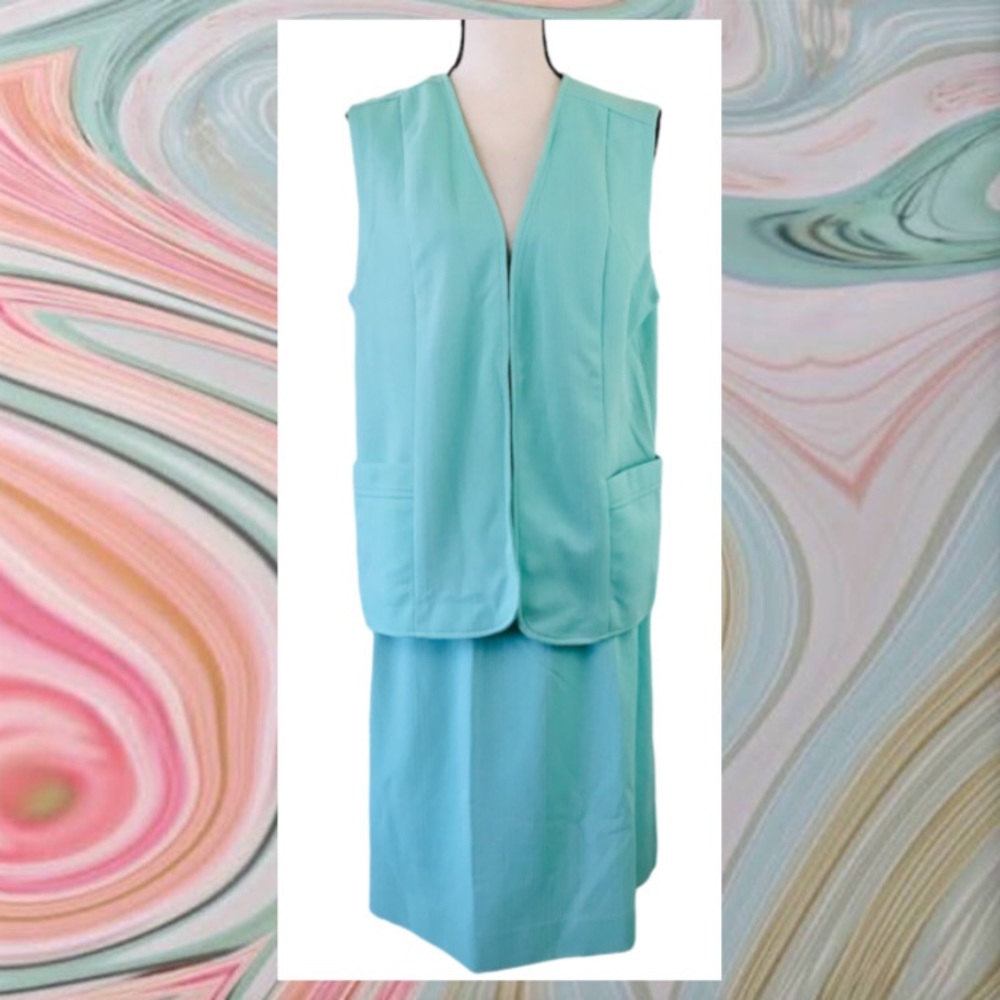 Vintage 70s Graff Californiawear Mint Green Polyester Skirt Vest Set Leisure